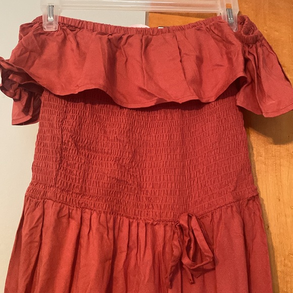 Burnt orange romper - Picture 3 of 3